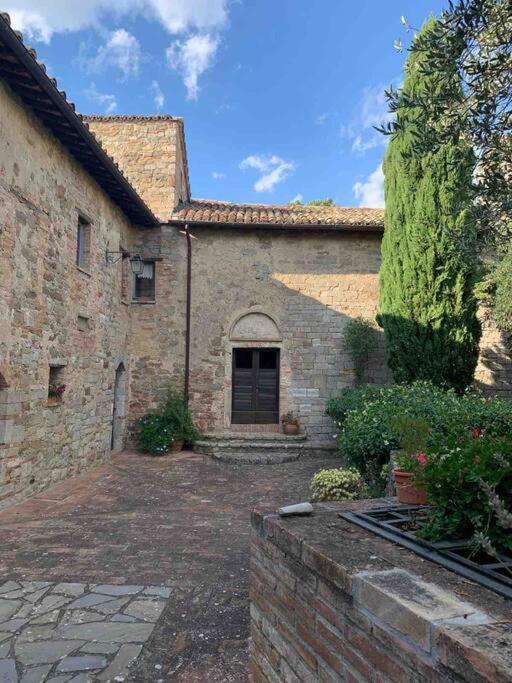 Medieval Tower In Umbria With Swimming Pool Montelagello Exterior photo