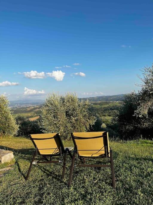 Medieval Tower In Umbria With Swimming Pool Montelagello Exterior photo
